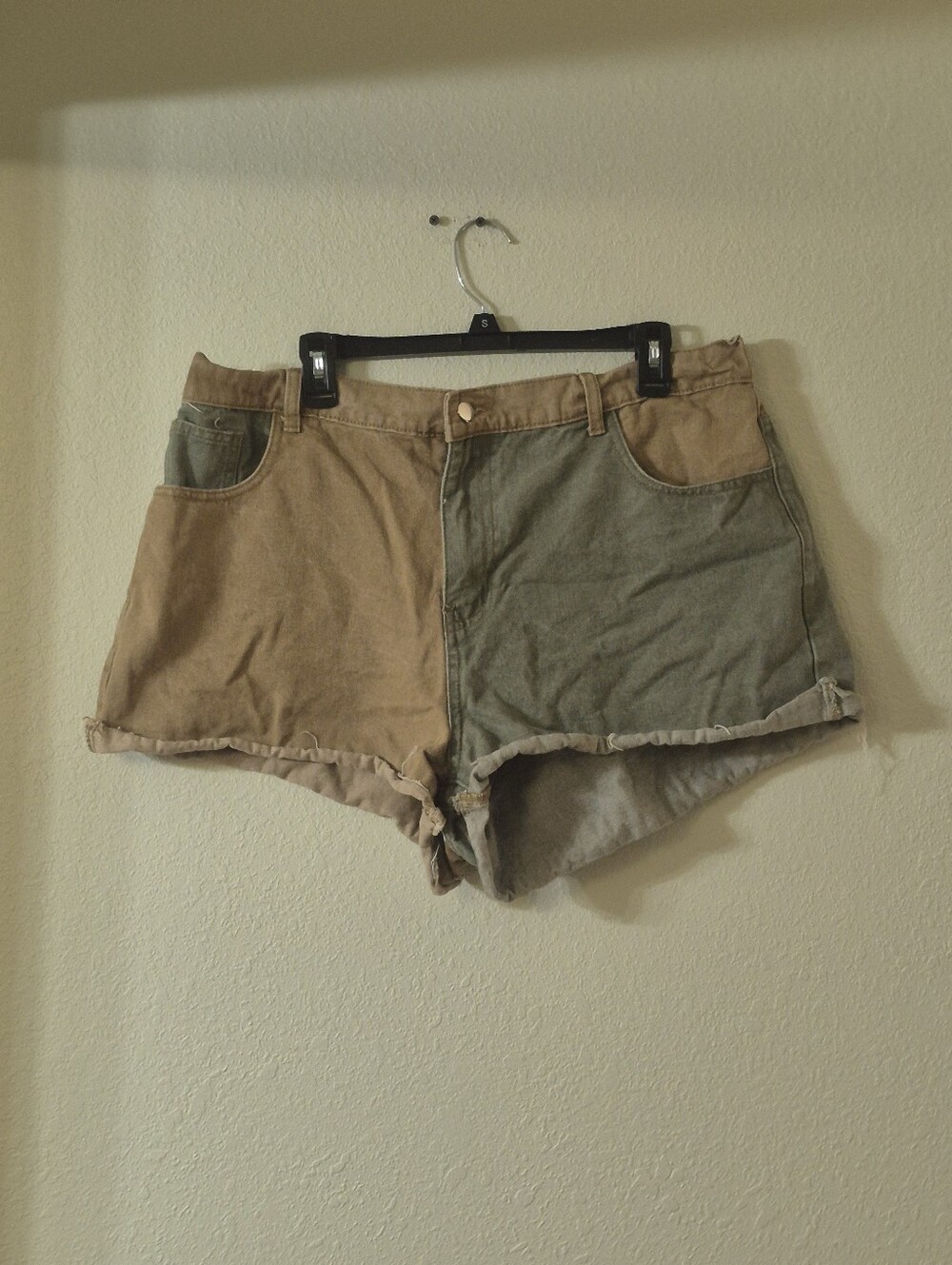 SHEIN Two-Tone Beige & Olive Jean Shorts